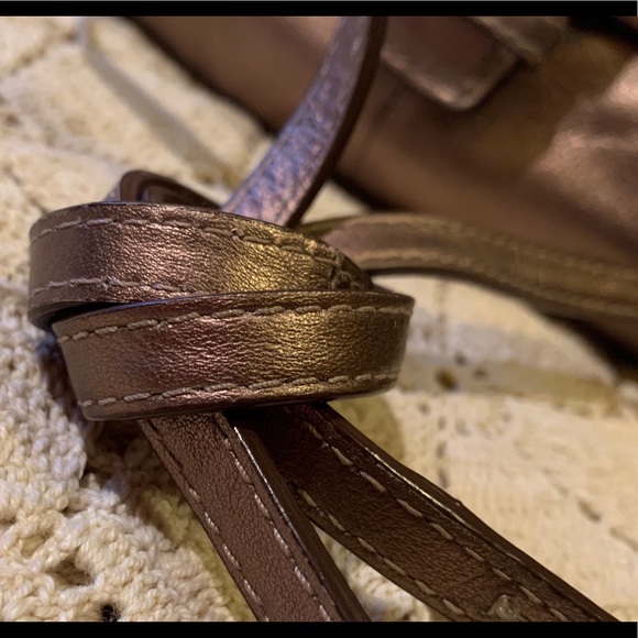 CHRISTMAS SALE! Coach Mini-Bag Crossbody - Picture 4 of 9